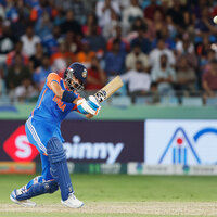 Axar Patel's late cameo takes India to 167/8 in Carrara