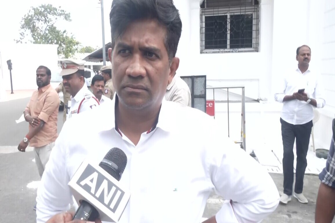 DMK MLA Ezhilan Naganathan accuses Centre of "colonial hangover" over unitary approach