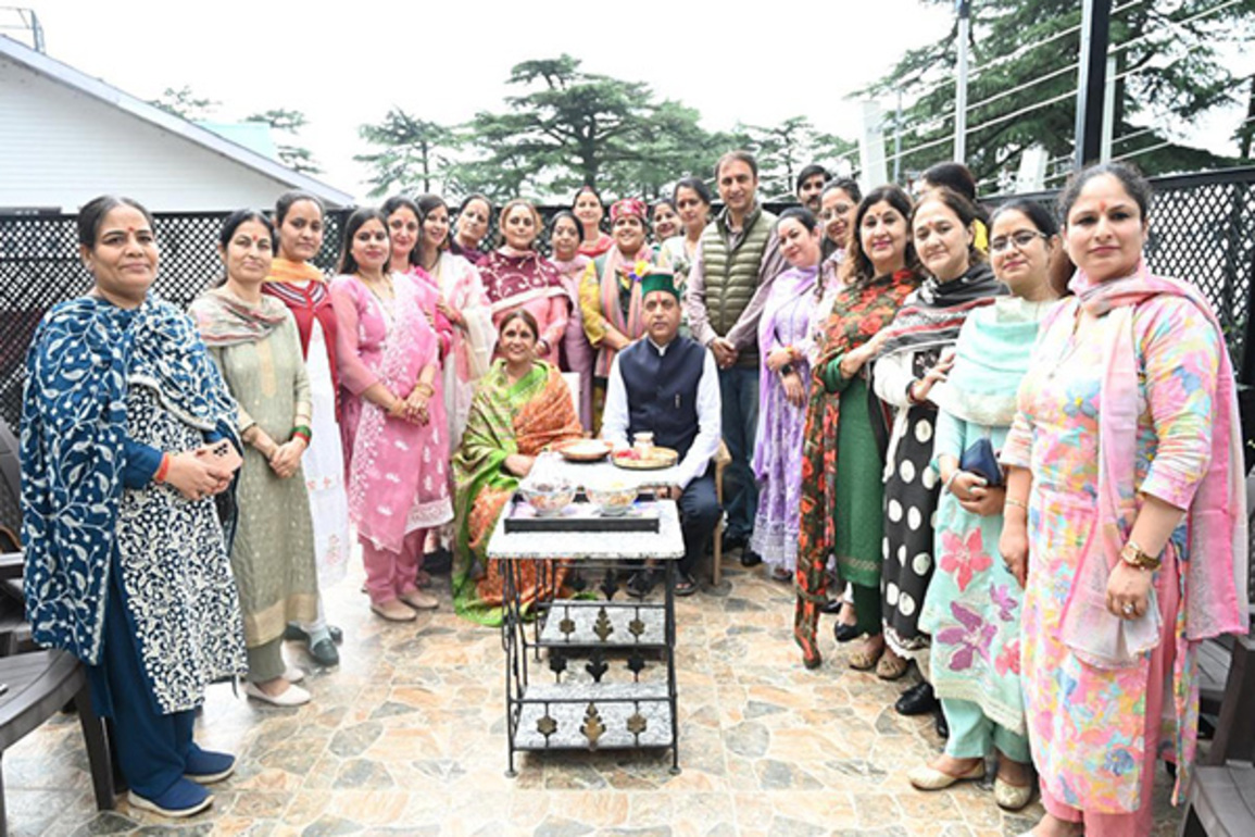 Himachal Pradesh LoP Jairam Thakur celebrates Raksha Bandhan in Shimla
