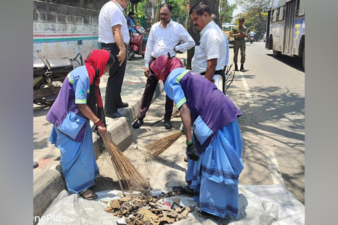 Approximately 3,570 tons of waste and building debris cleared in Bengaluru's cleanliness drive