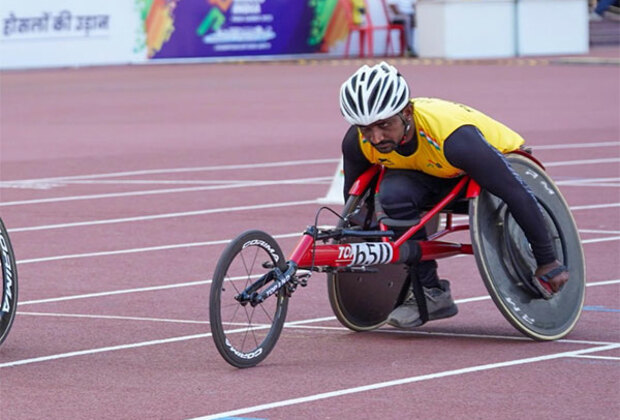 MS Dhoni fan Ramesh Shanmugam hopes to emulate his sporting idol in para athletics