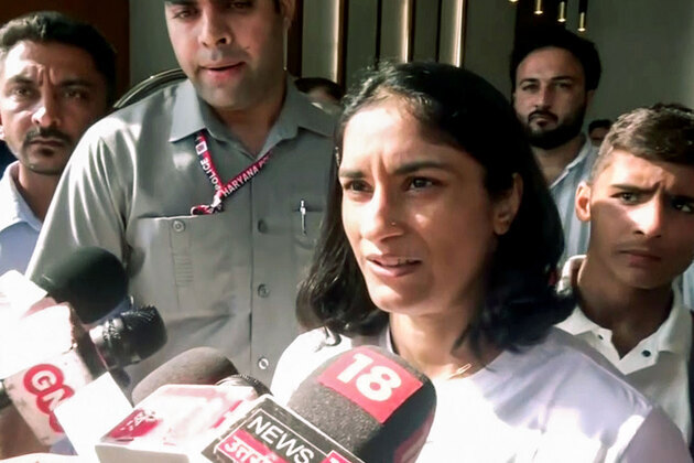 "How will PM participate?": Vinesh Phogat takes dig at PM Modi over sports federations, questions support for 'women exploiters'