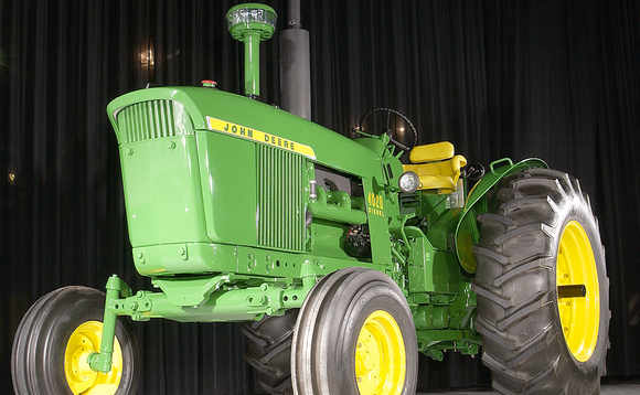 John Deere marks 60 years in UK and Ireland with special class at Newark show
