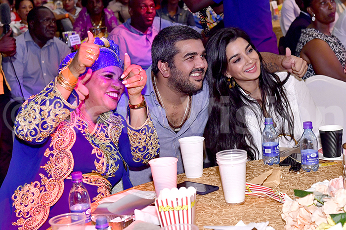 avij uparelia and wife at atherine usasiras concert