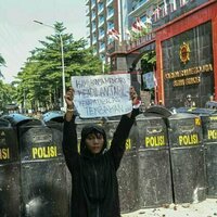 Stoikisme dan 6 cara lain menjaga kewarasan di tengah situasi konflik