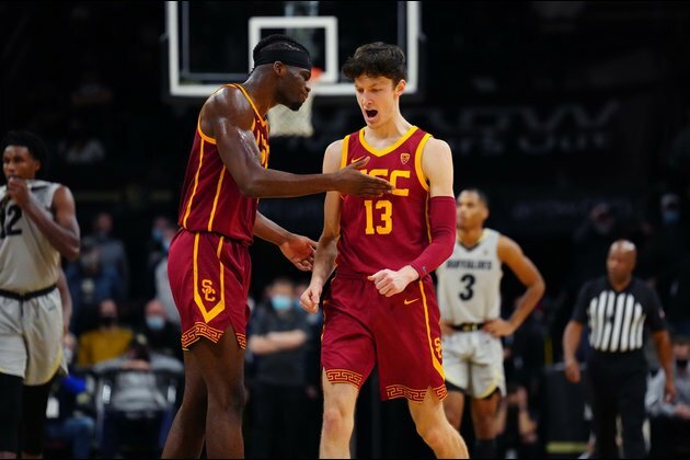 No. 16 USC heads to Utah after much-needed win