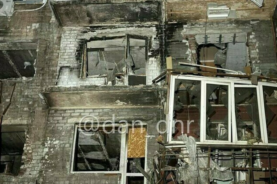 Ukraine hits residential district in Russian city ahead of summit 