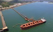  Embarque de minério de ferro no porto da Madeira/Divulgação.