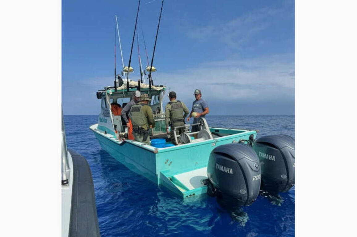 DLNR seizes fishing vessel in Kailua-Kona