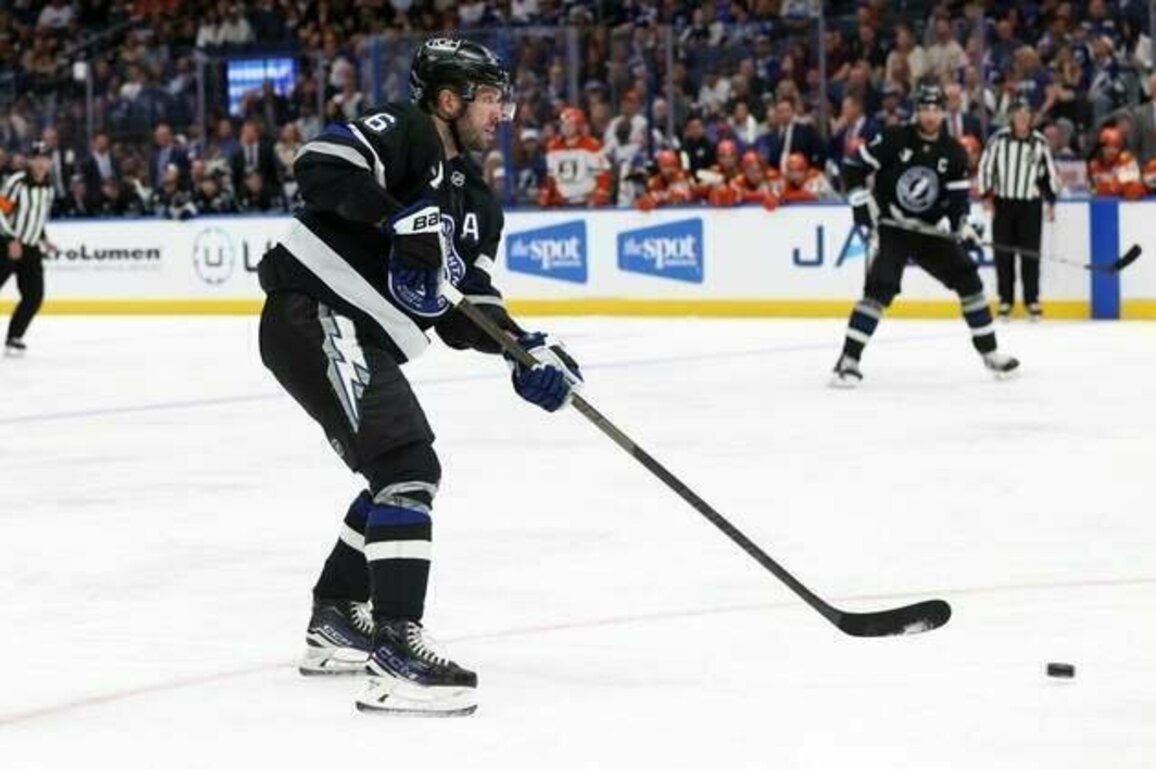 Nikita Kucherov's quick OT goal lifts Lightning past Golden Knights
