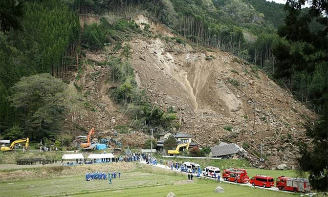 One killed as landslide engulfs houses in Japan One killed as landslide engulfs houses in Japan