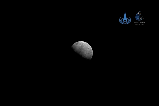 (EyesonSci) CHINA-TIANWEN-2 PROBE-EARTH-MOON-IMAGES (CN)