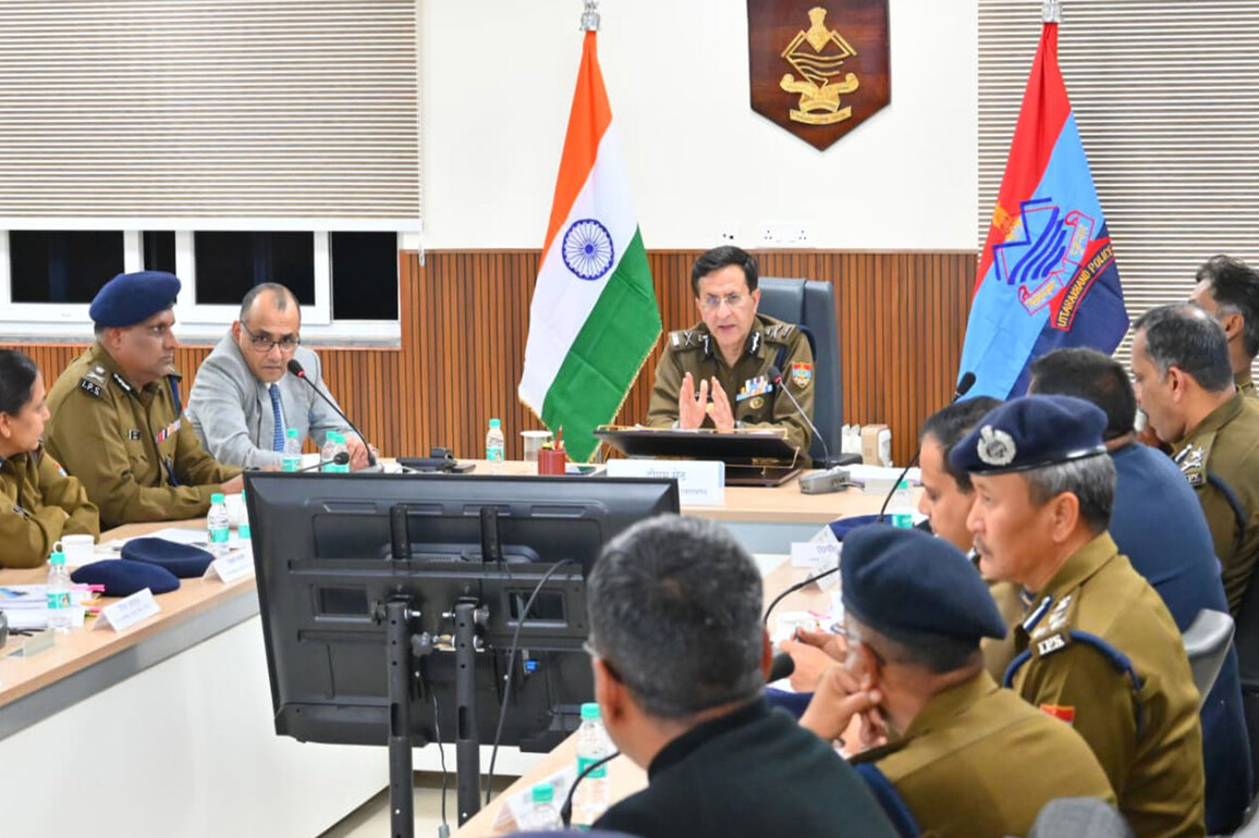 Uttarakhand DGP chairs high-level crime, law and order review meeting