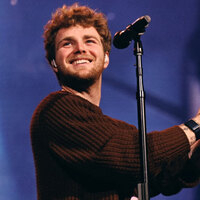 Alex Warren jokes Ed Sheeran stopped replying to his emails