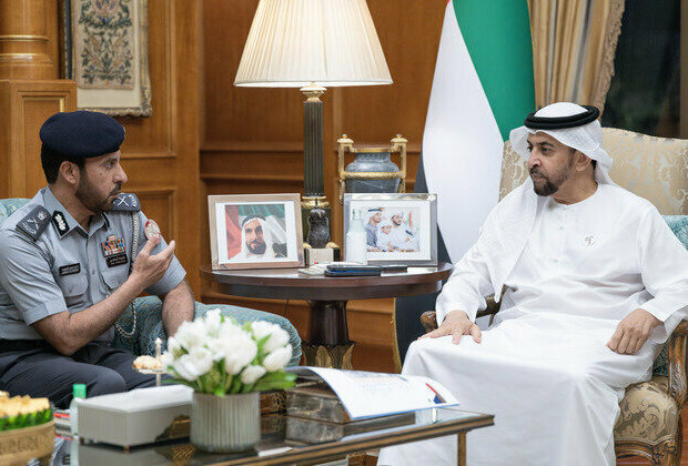 Hamdan bin Zayed receives Commander-in-Chief of Abu Dhabi Police