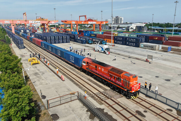 CHINA-SHANDONG-QINGDAO-CHINA-EUROPE FREIGHT TRAIN-110,000 TRIPS (CN)