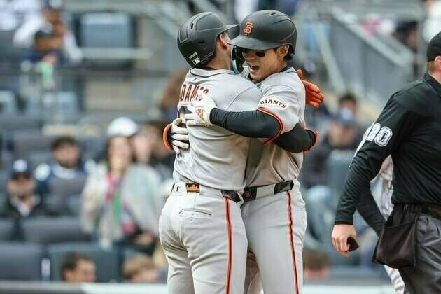 Jung Hoo Lee keeps hot start going as Giants down Yankees