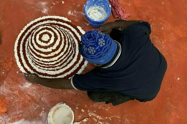The desert among the snow: how Anmatyerr ceremony men came to create ground paintings in Switzerland