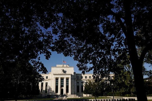 Biden nominates three for Federal Reserve's Board of Governors, Lisa Cook becomes first black woman to serve on board