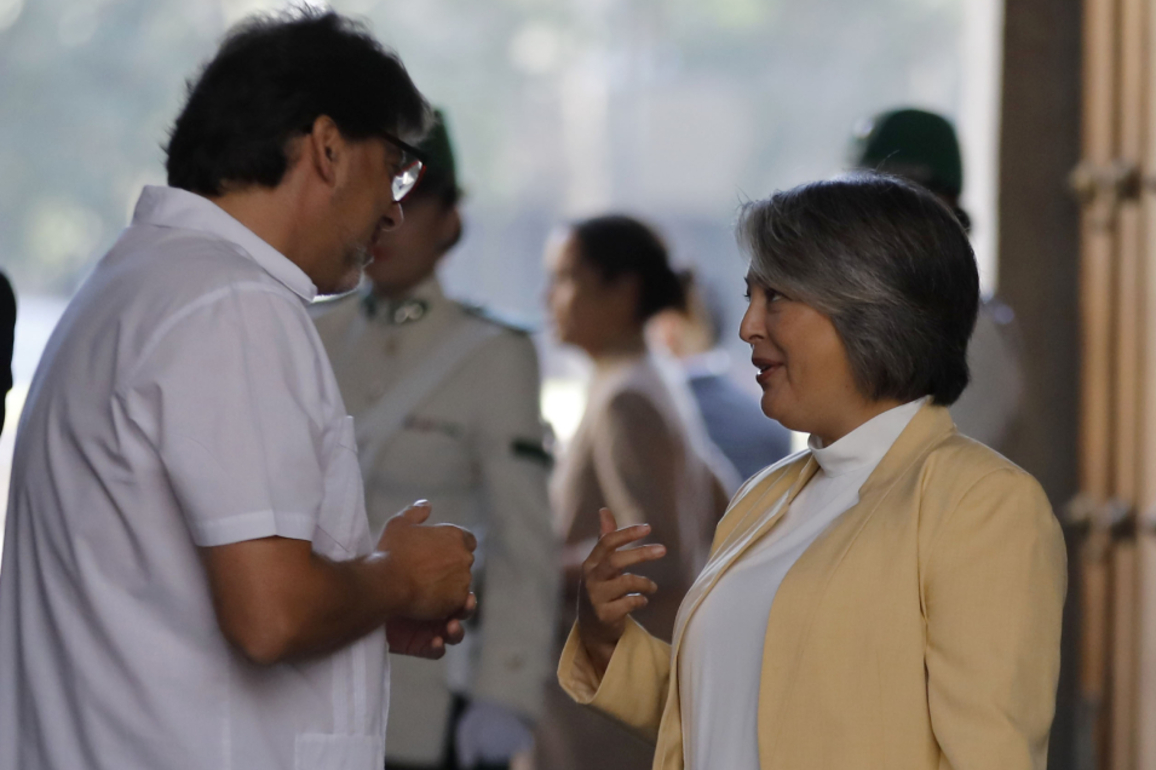 PC mantiene la incertidumbre sobre su candidatura presidencial - Cooperativa.cl