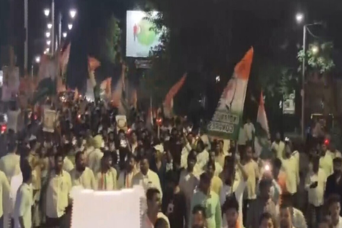 Maharashtra: Youth Congress members stages protests over NEET UG 2026 paper leak
