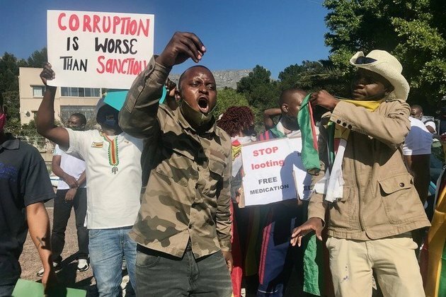 Ramaphosa appoints special envoys for Zimbabwe crisis
