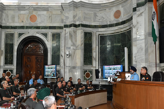 Service chiefs stress joint warfare readiness, tri-service synergy in address to senior officials on future ops