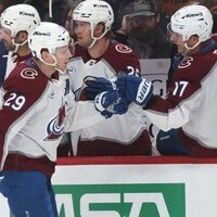 Martin Necas scores twice as Avalanche crush Penguins