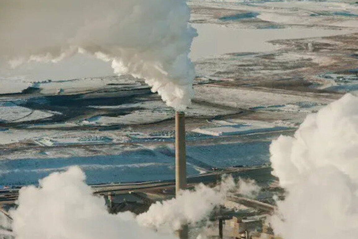 Mikisew Cree First Nation Sues Ottawa, Alberta Over Oil Sands Health Impacts