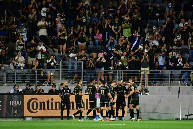 LAFC continue dominance over Rapids with shutout