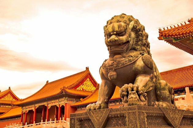 Billionaire predicts rise of China as US empire collapses