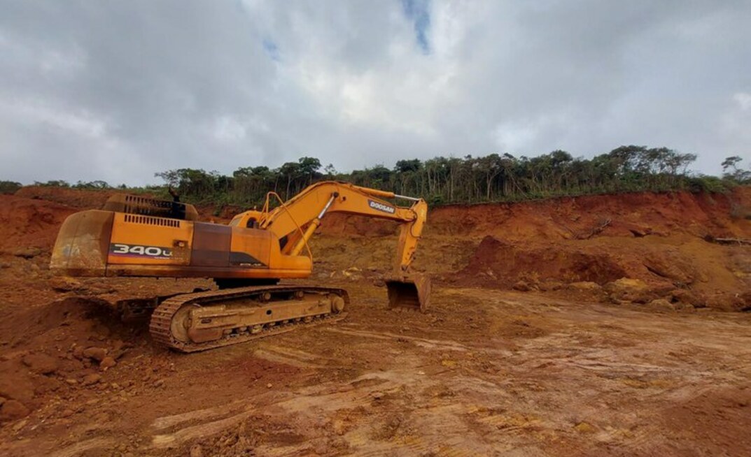 Grupo usava máquinas pesadas para mineração ilegal
