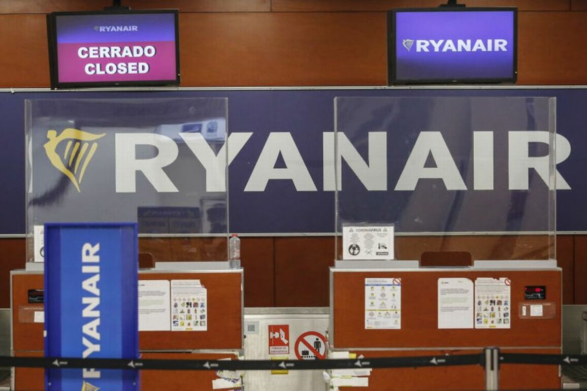 Holidaymaker shares travel warning to anyone getting a flight with Ryanair