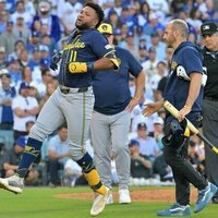 Brewers' Jackson Chourio downplays leg cramp