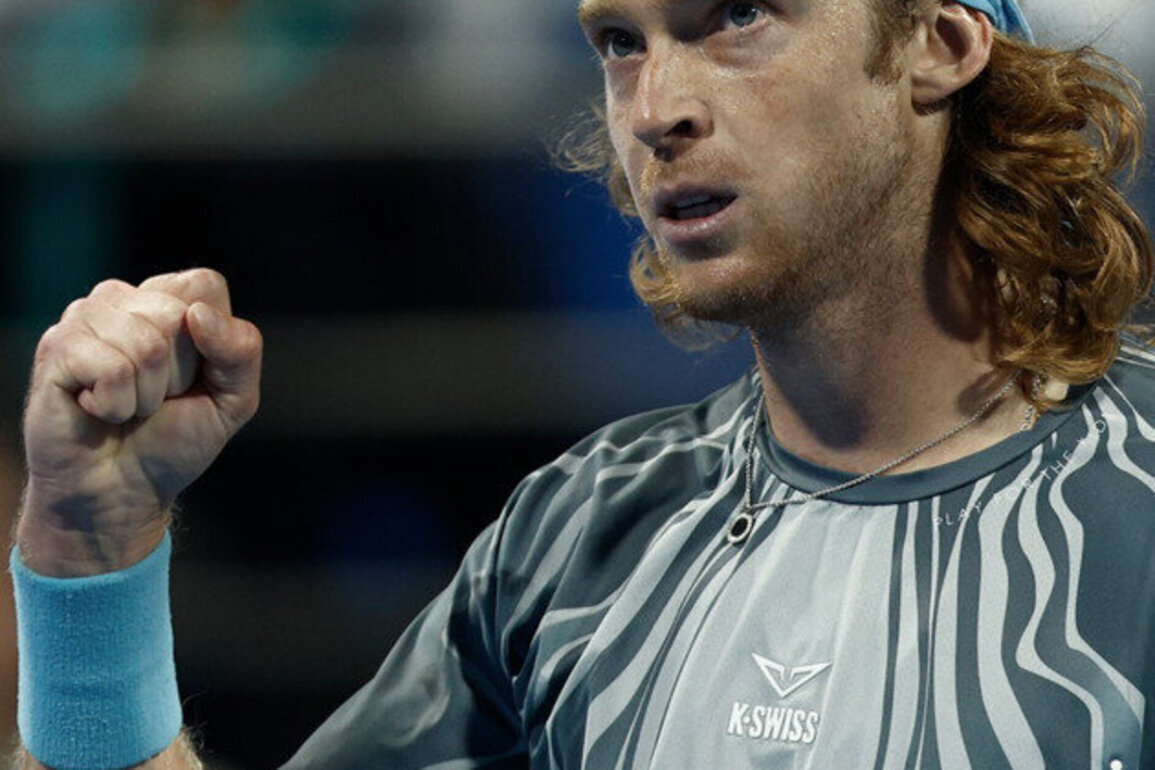 Rublev, Medvedev advance to Dubai Tennis Round of 16 as Humbert upsets Tsitsipas