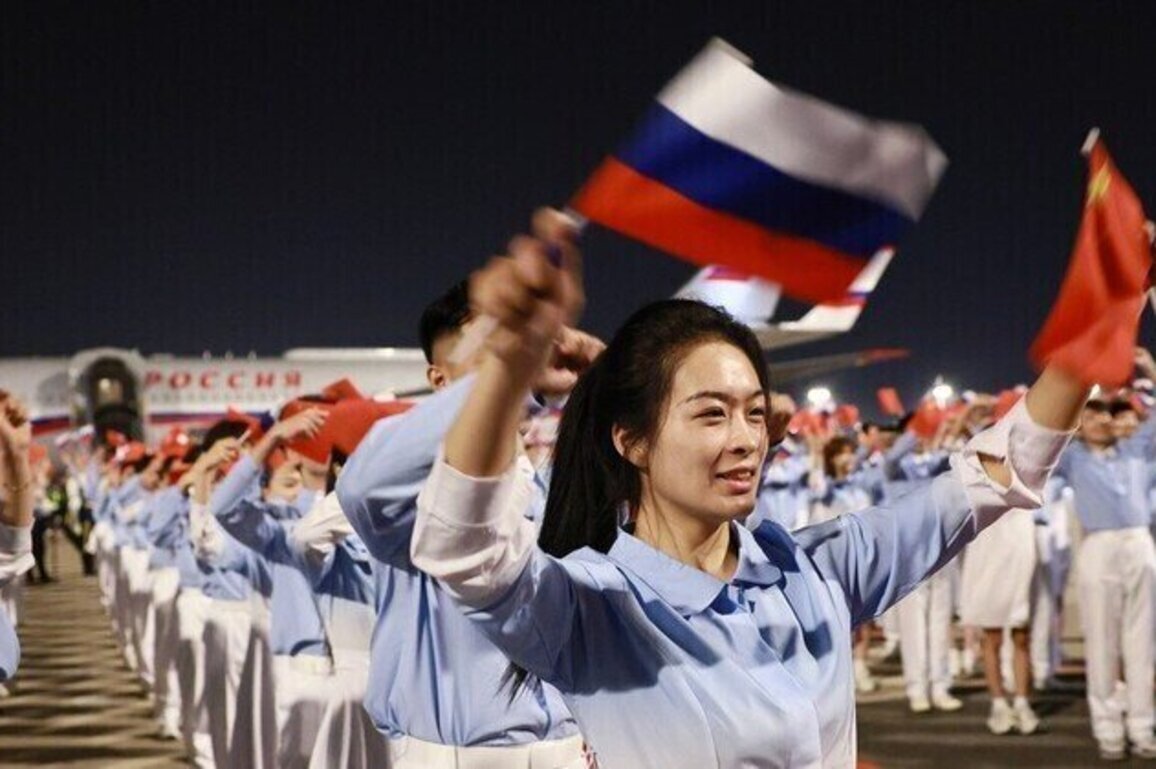 Chinas Xi welcomes Putin in Beijing: LIVE UPDATES, VIDEOS