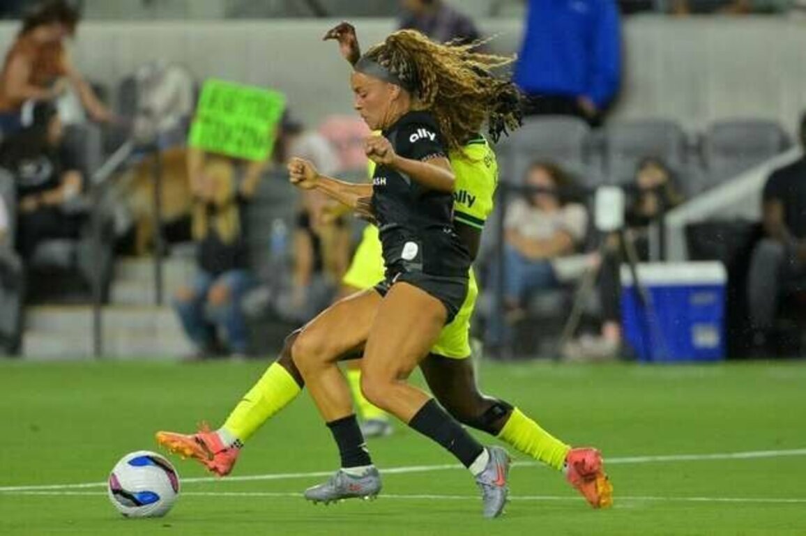 Spirit earn 2-2 draw vs. Angel City, extend unbeaten streak to nine