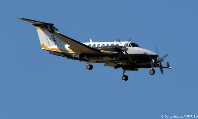 11 killed in Hawaii twin-engine plane crash 11 killed in Hawaii twin-engine plane crash