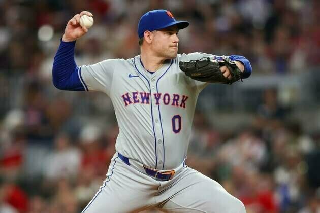 Yankees sign RHP Adam Ottavino to major league deal