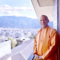 CM Yogi rides advanced SCMAGLEV Train in Yamanashi