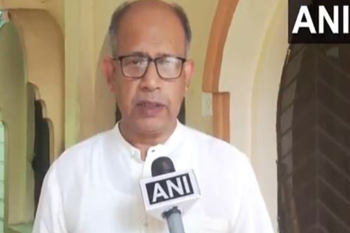 Balasore self-immolation case: BJD's Amar Patnaik calls for "strict" action against concerned Ministers, local leaders