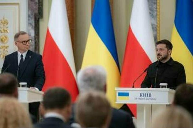 Zelensky claimed he 'never heard of' Ukrainian Nazi collaborators' crimes - Polish president