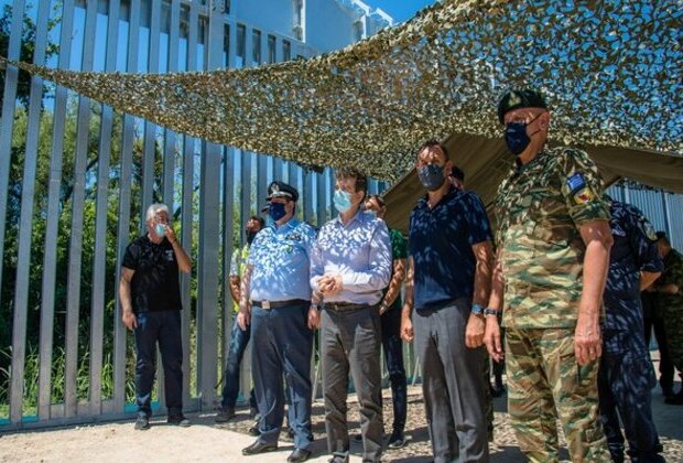 Greece builds fence, installs new surveillance system to pr