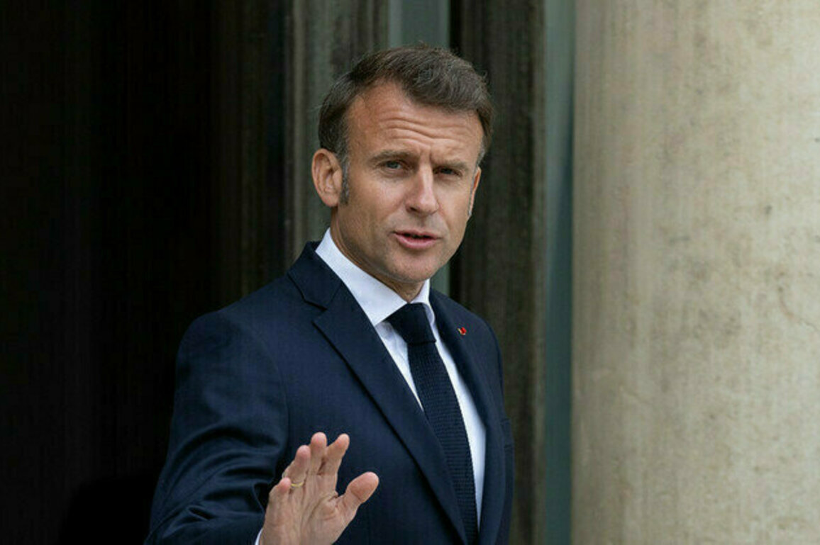 Ukrainians know they wont get territory back  Macron