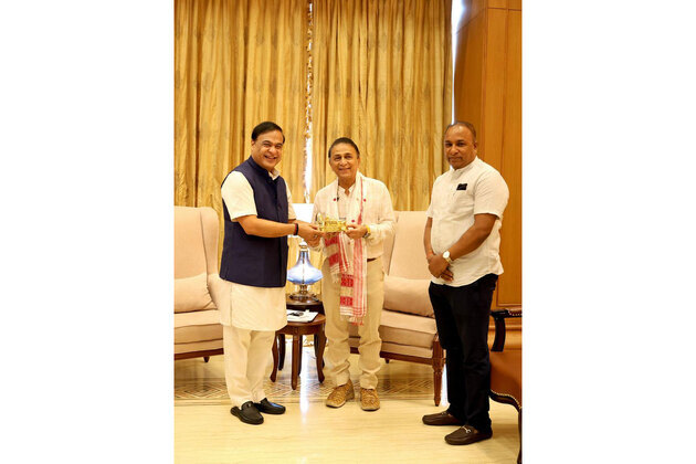 CM Sarma meets cricket legend Sunil Gavaskar in Guwahati, talks on strengthening cricketing ecosystem in Assam