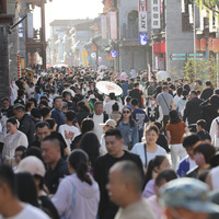 #CHINA-QINGMING FESTIVAL HOLIDAY-TOURIST TRIPS AND TOURISM REVENUE (CN)