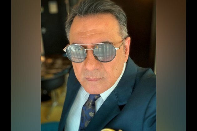 Boman Irani receives heartwarming wishes on 60th birthday