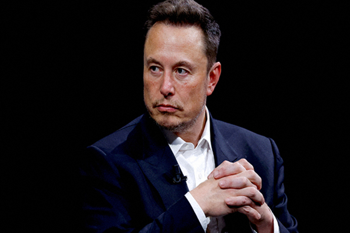 Tesla shares fall amid public feud between Musk, Trump