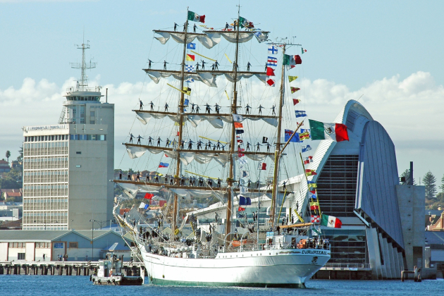 Probe of Mexican ship crash into Brooklyn Bridge centers on engine