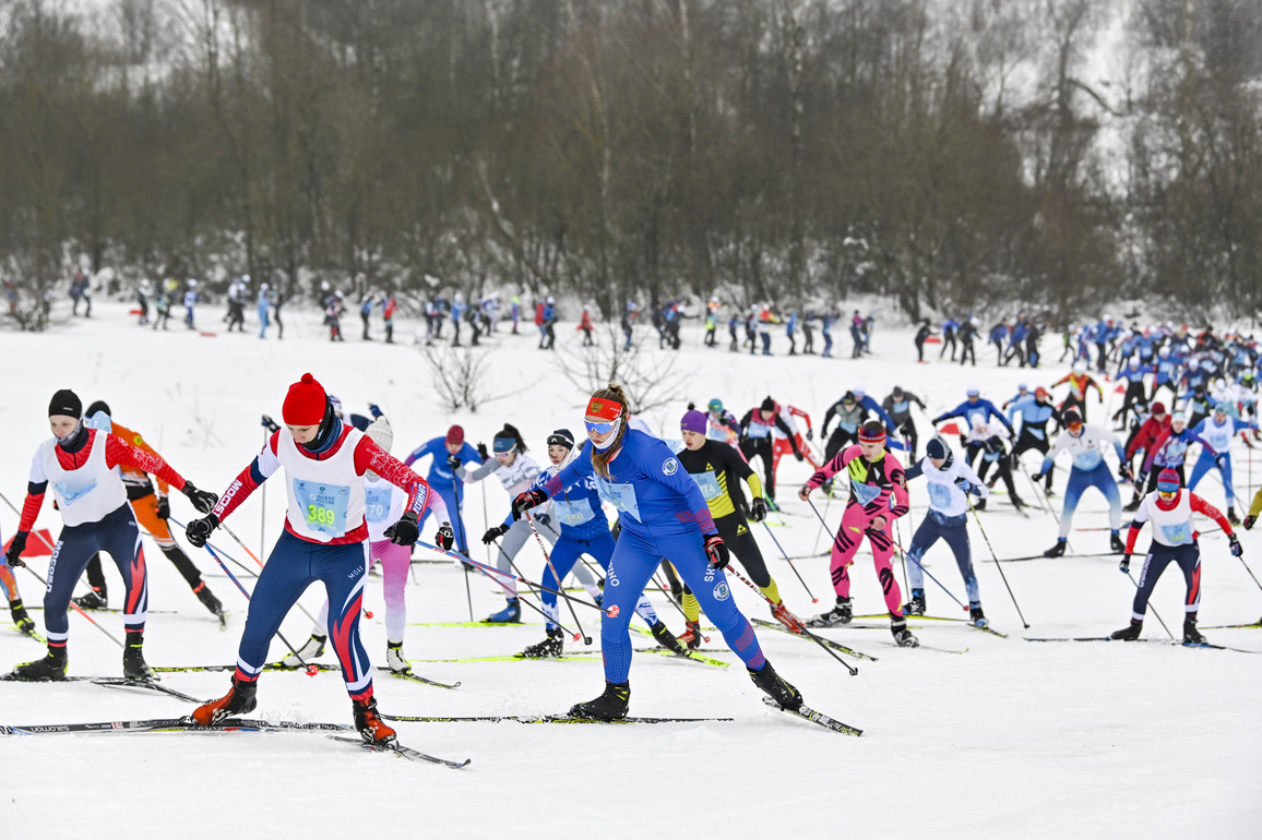 (SP)RUSSIA-KHIMKI-MASS SKIING